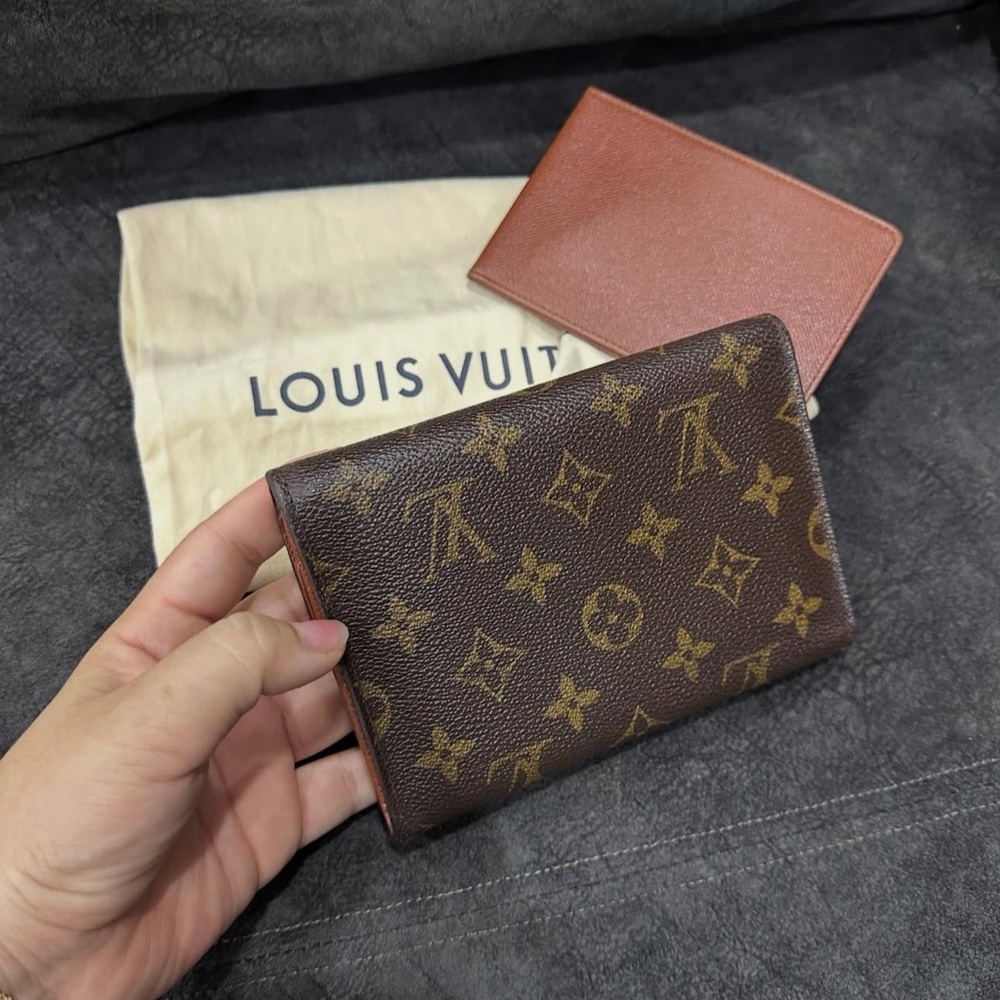 2 piece Louis Vuitton Monogram Trifold Wallet and Insert - Picture 8 of 13